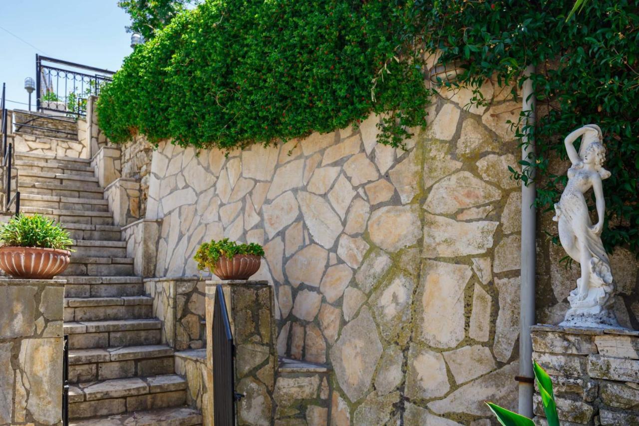 Villa Angeliki By Tsiolis Family Katavolos Exterior photo